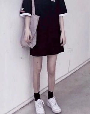 莺莺传作者：姀锡